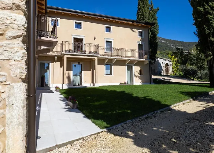 Corte La Pellegrina Apartman Caprino Veronese